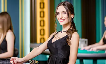 Hình ảnh minh họa bộ phận hỗ trợ khách hàng của tải 12win sẵn sàng giải đáp thắc mắc về quyền riêng tư